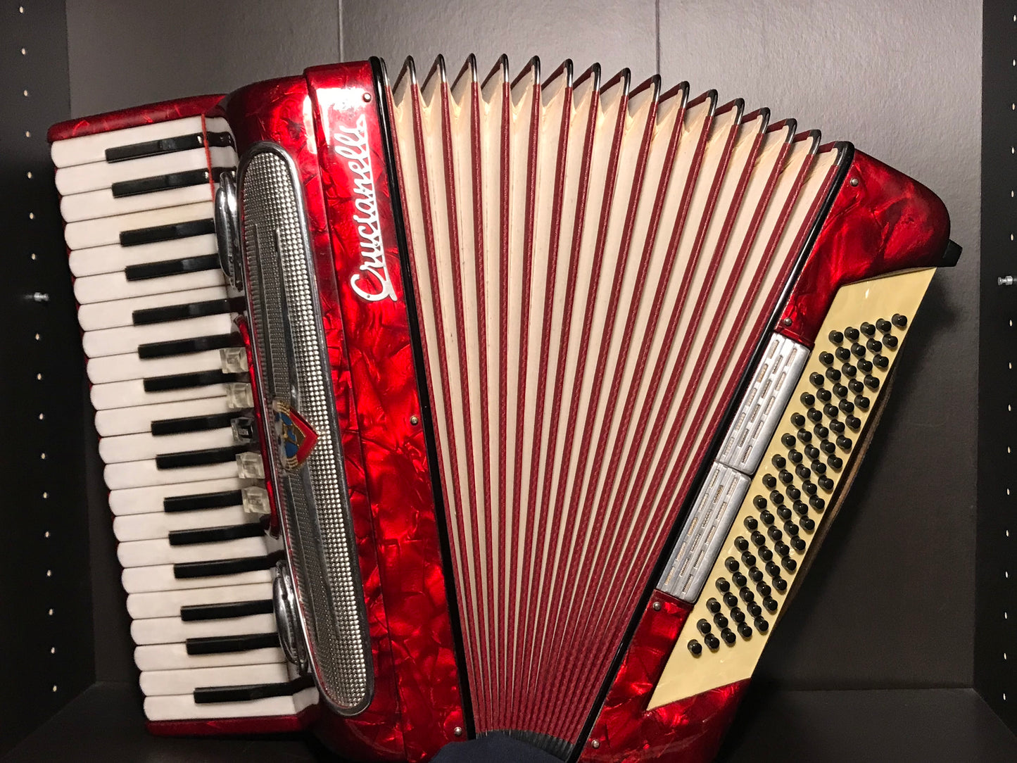 Crucianelli Akkordeon 80 Bass Spielbereit