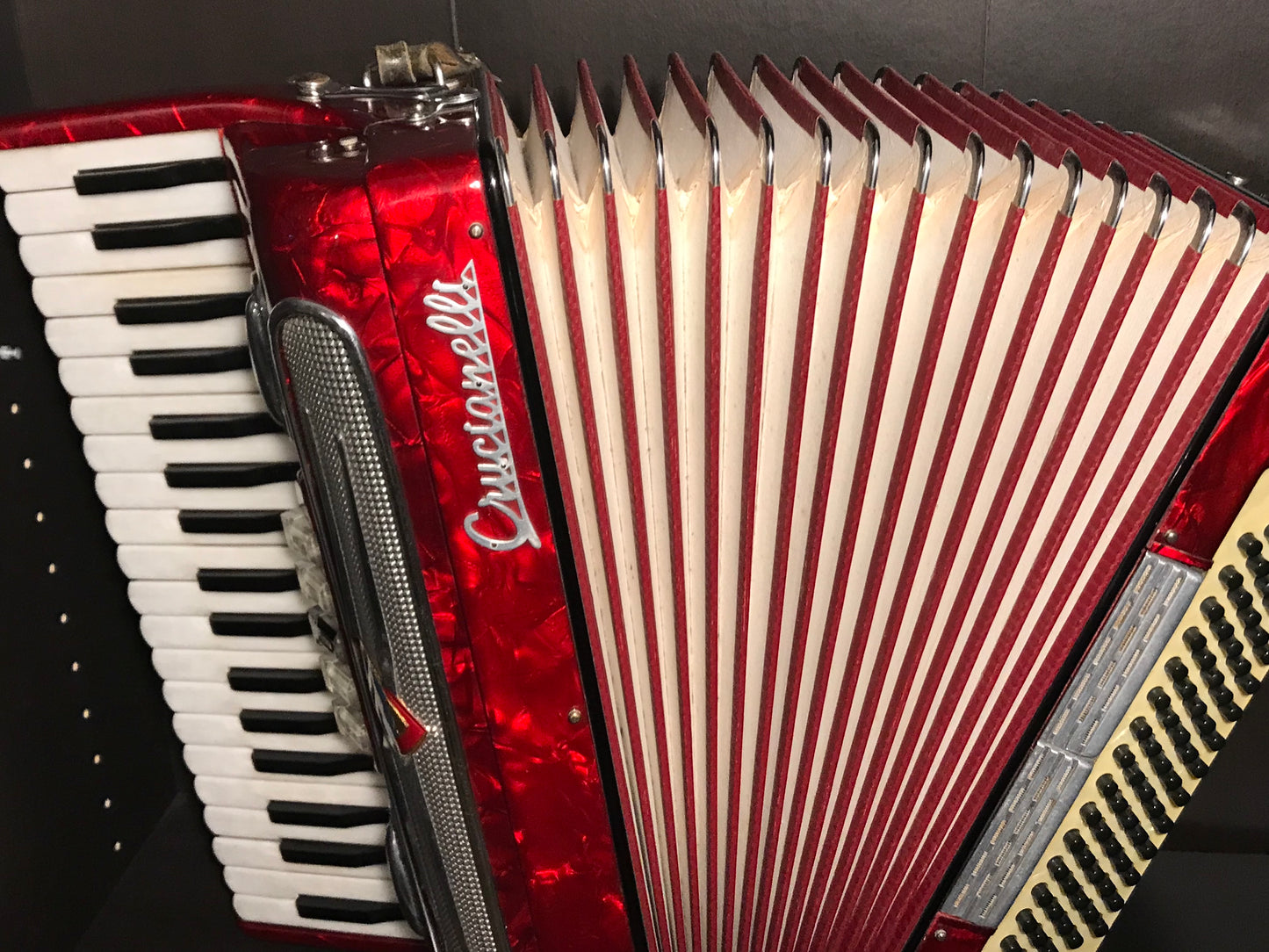 Crucianelli Akkordeon 80 Bass Spielbereit