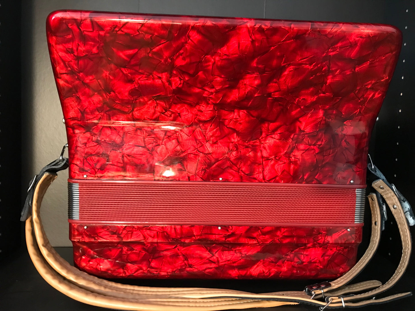 Accordion Mantovanelli Accordion Red 120 Bass 7 Register Ready to Play
