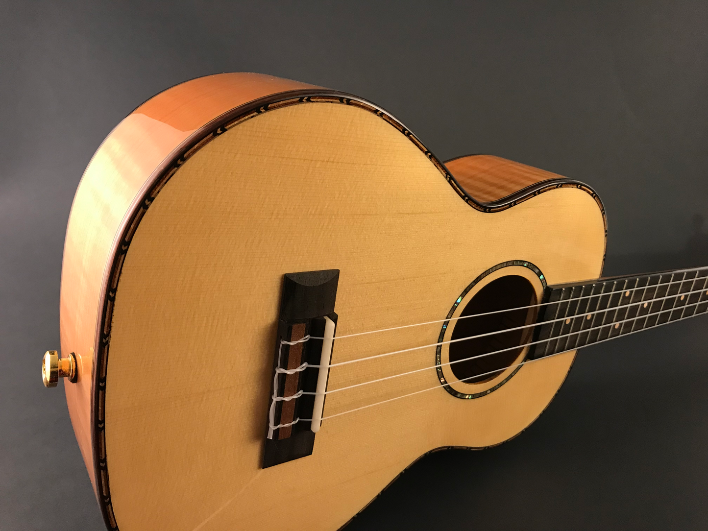 Ukulele Tenor Kaysen Premium Quality inkl Tasche