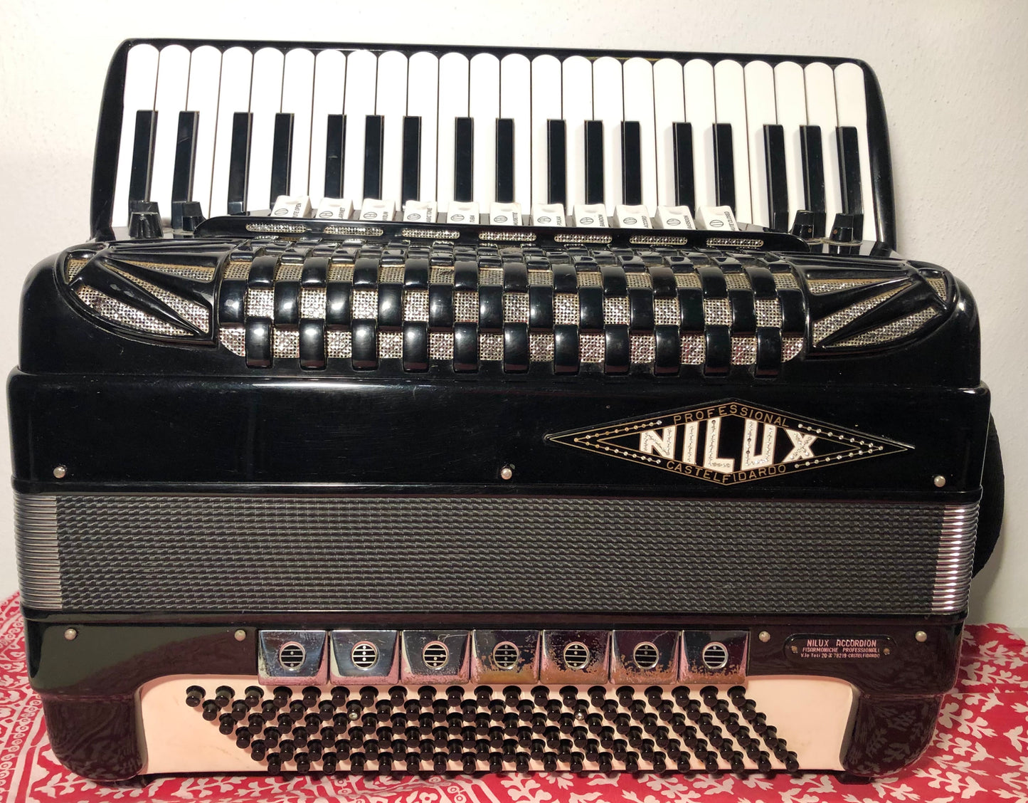 SOLD - Akkordeon Castelfidardo Italien Nilux 120 Bass Professionel schwarz