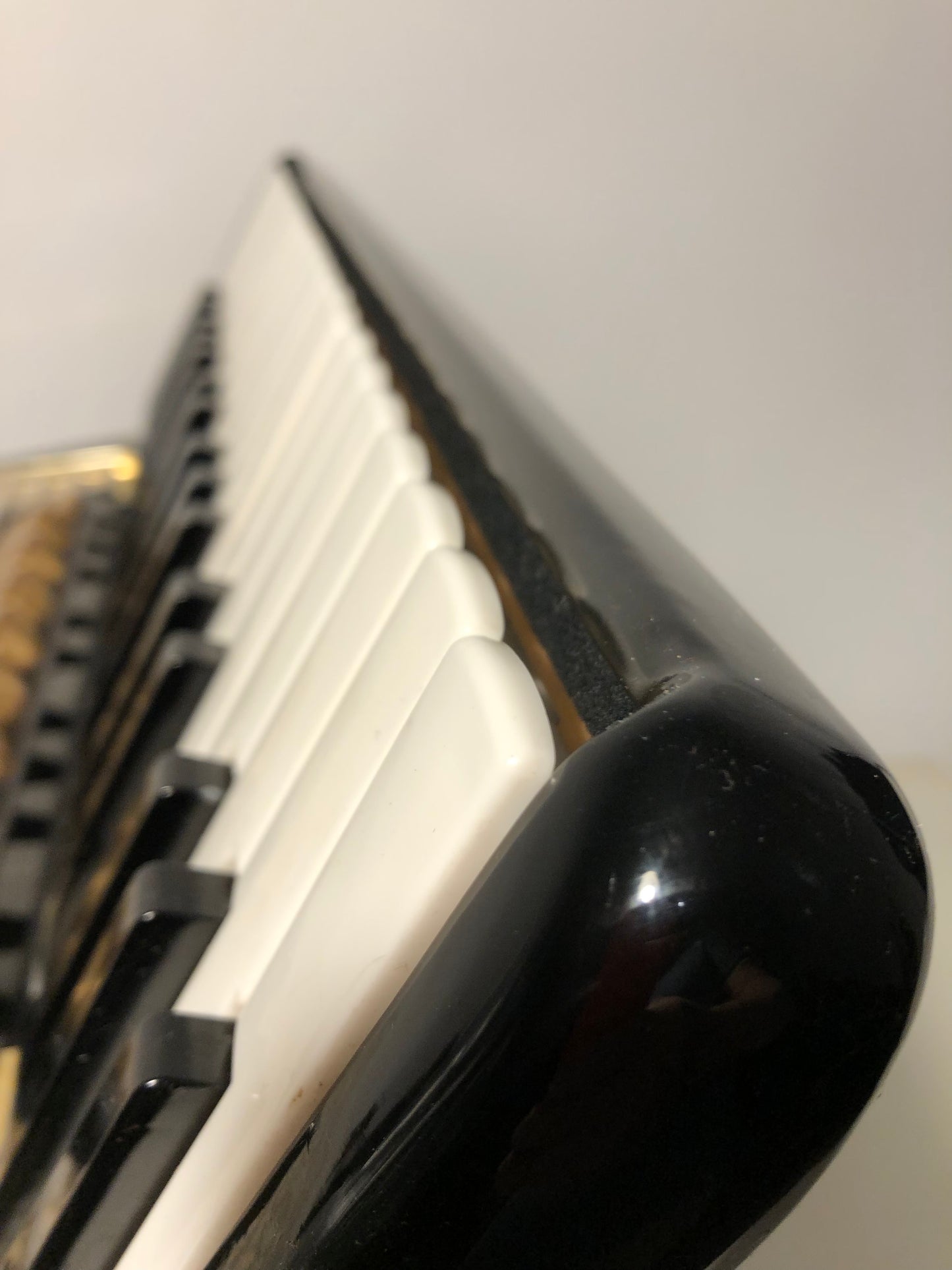 Akkordeon Hohner Verdi II M 96 Bässe 9 Register Schwarz Gold