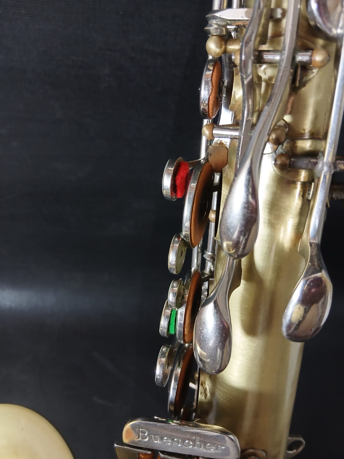 Buescher 400 Tenorsaxophon Saxofon Tenor Vintage gebürstet Gold mit Koffer und Garantie
