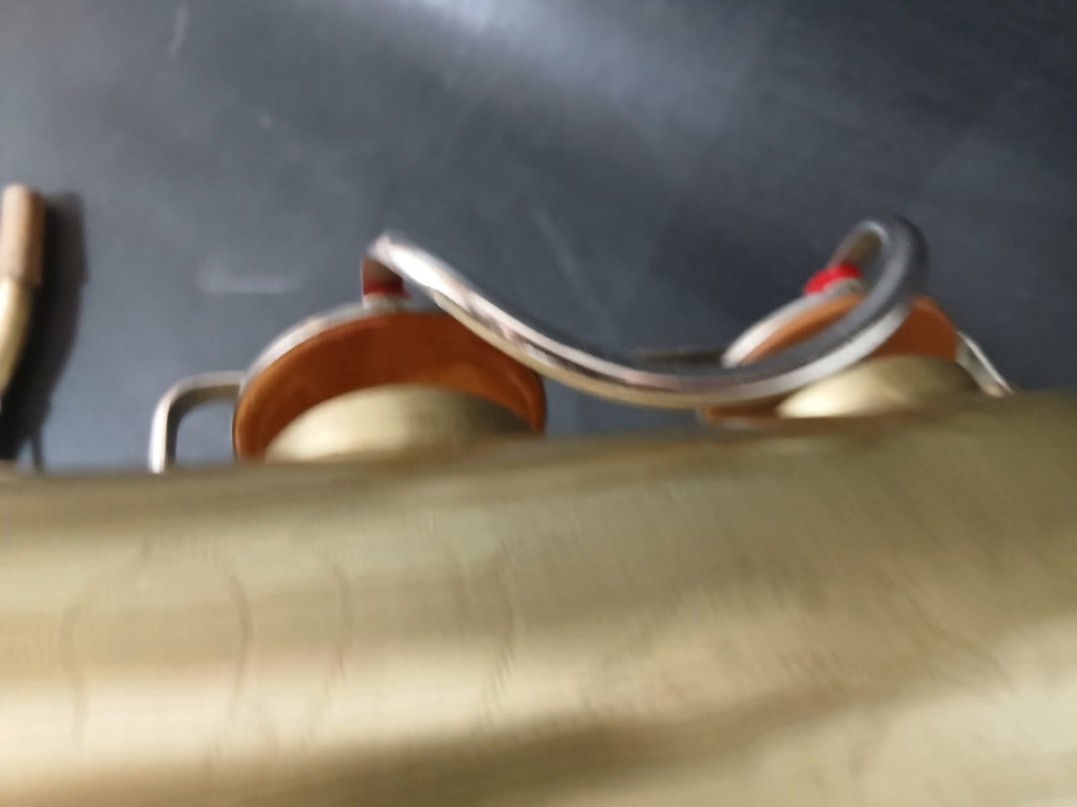 Buescher 400 Tenorsaxophon Saxofon Tenor Vintage gebürstet Gold mit Koffer und Garantie