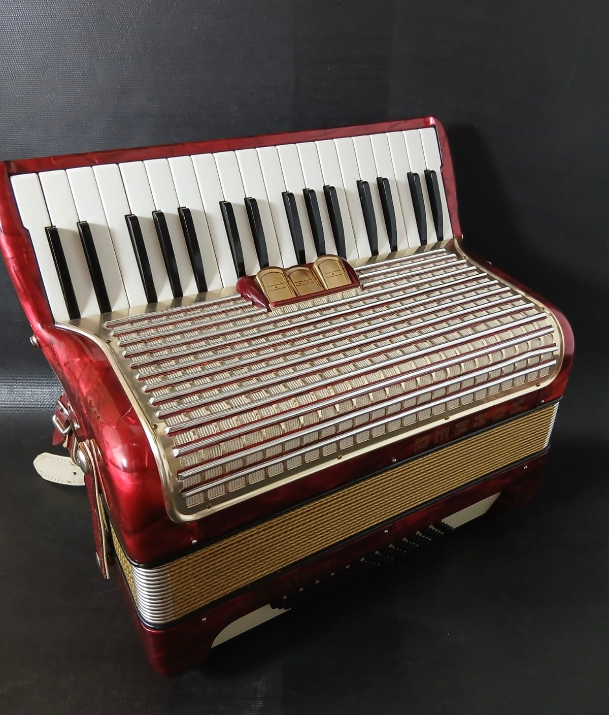 Akkordeon Hohner Concerto II Costa Music Instruments