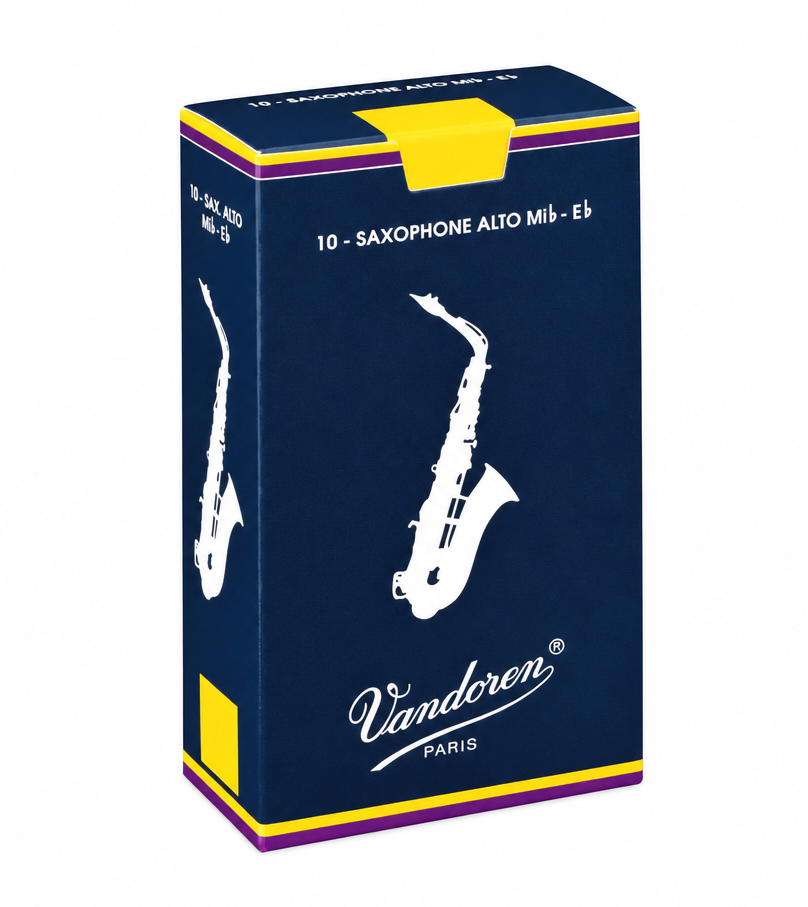 Altsaxophon Blättchen Vandoren Classi Blau, Saxophon Zubehör, auf weißem Hintergrund, zeigt die Blätter in der Verpackung.