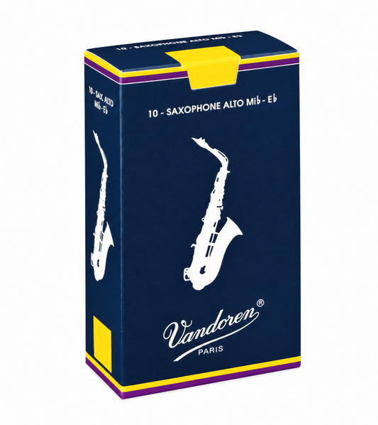 Altsaxophon Blättchen Vandoren Classi Blau, Saxophon Zubehör, auf weißem Hintergrund, zeigt die Blätter in der Verpackung.