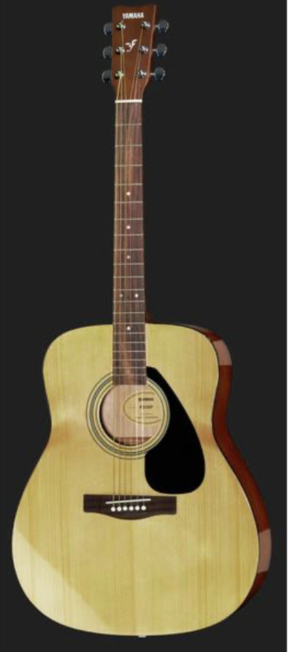 Yamaha Westerngitarre F310P mit Fichtendeck, Tasche und Stimmgerät, natürliche Holzstruktur, auf Bildschirmfoto gezeigt