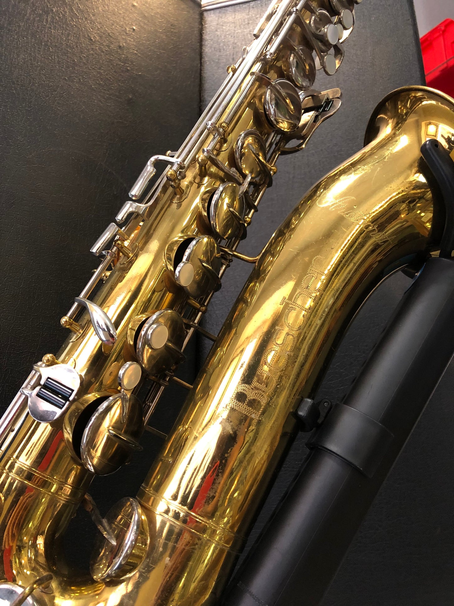 Costa Instruments Buescher Aristocrat Tenorsaxophon, deutsches Tenorsaxophon, USA hergestellt, glänzendes Messing, hochwertiges Musikinstrument