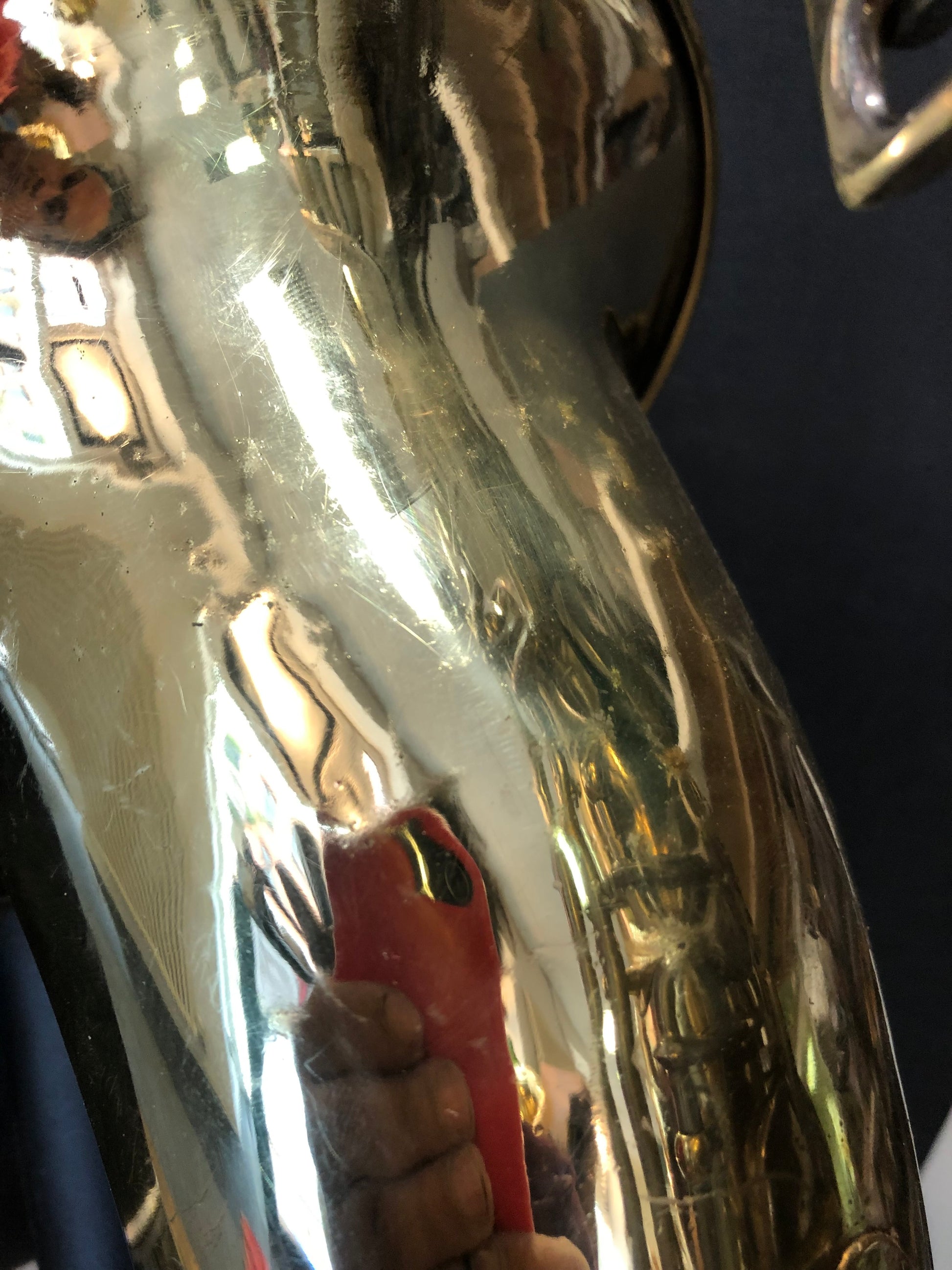 Costa Instruments Buescher 400 Tenorsaxofon, hochwertiges US-Saxophon mit Garantie, zeigt das elegante Design und die Klangleistung