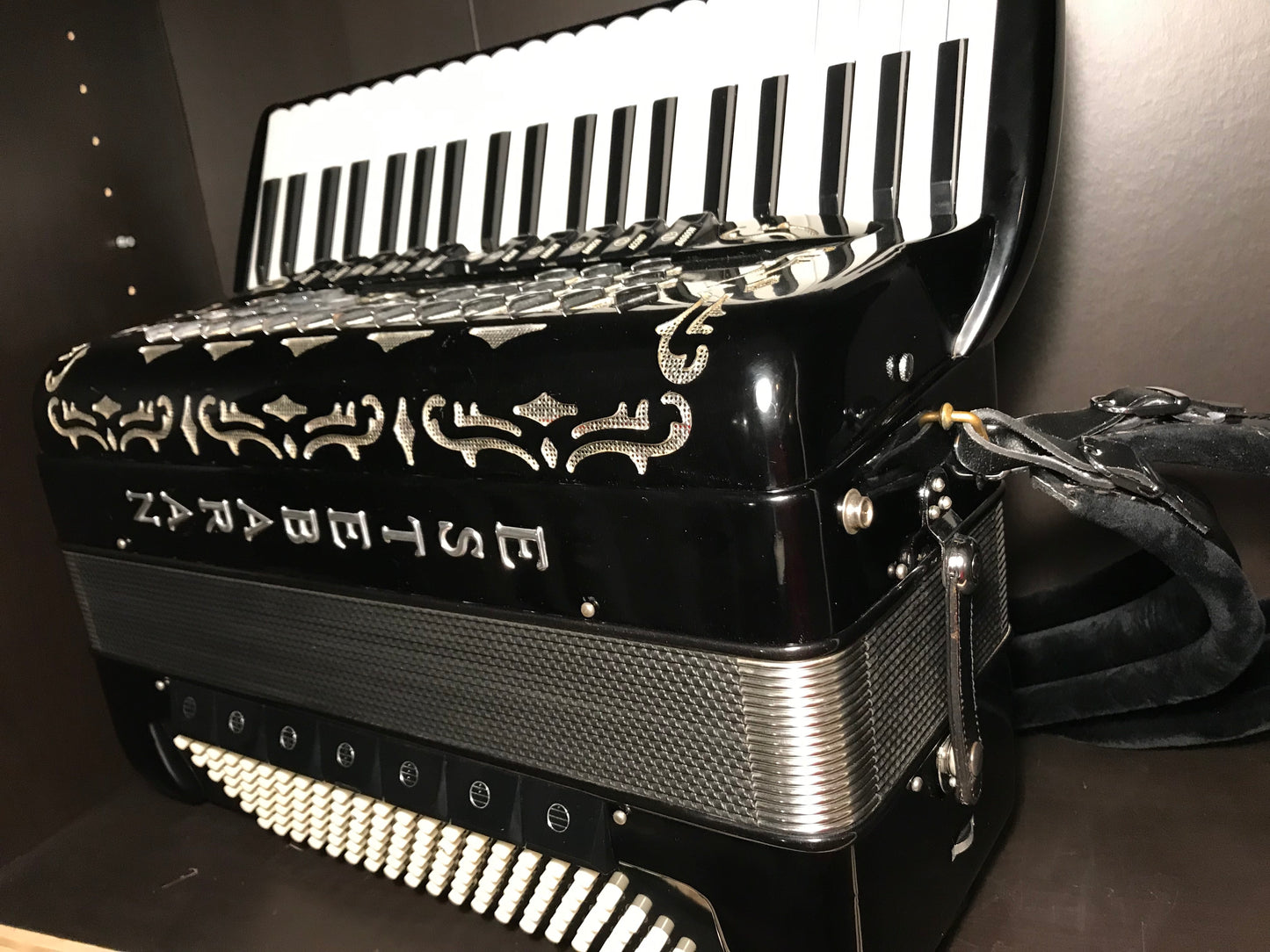 Akkordeon Brandoni 120 Bass 4+5 Piccolo 11 Register Professional Castelfidardo Gebraucht mit Garantie