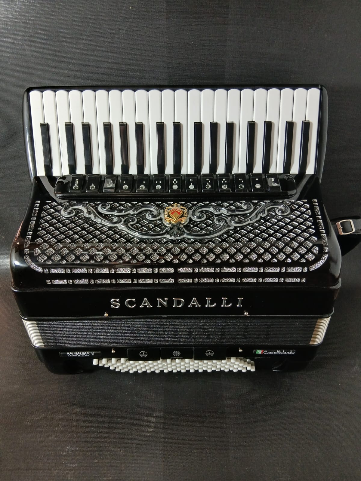 Scandalli Polifonico X Costa music Instruments