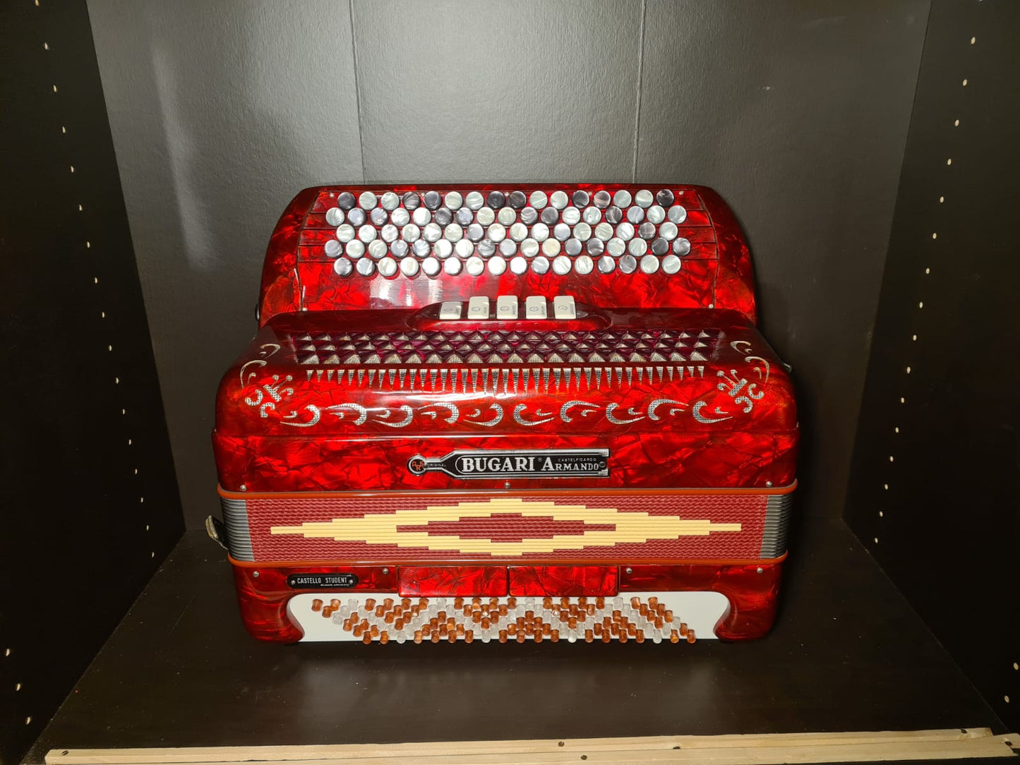 SOLD-Akkordeon Bugari Armando 5 Register 2 Bassregister Knopfakkordeon Castelo - Costa Instruments