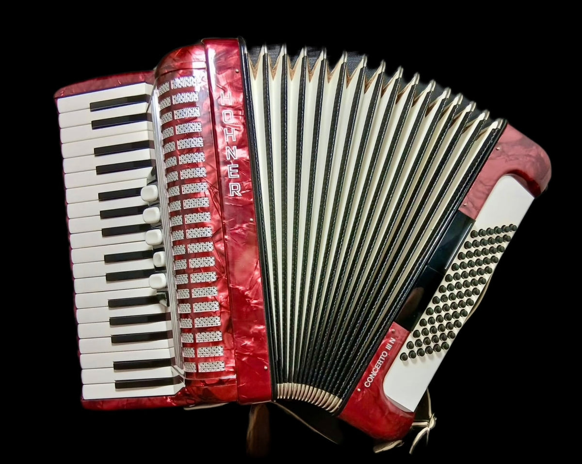 Akkordeon Hohner Concerto III N Rot Koffer mit Garantie